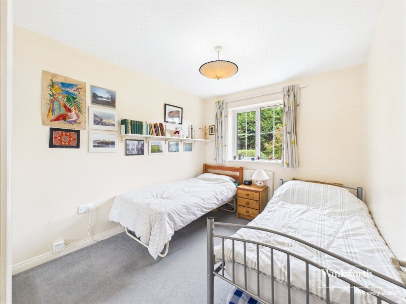 Barrington Way, Reading, United Kingdom, RG1