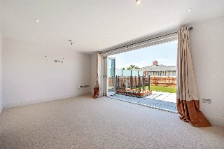 Elizabeth Place, Winchester, Hampshire, SO22