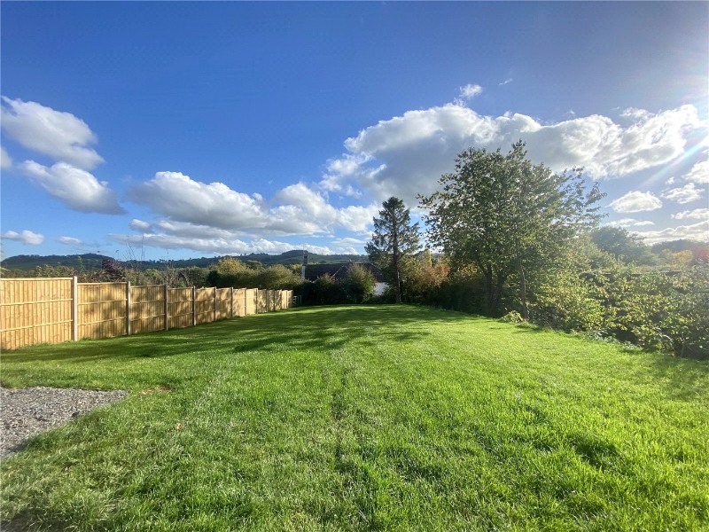 Neopardy, Crediton, Devon, EX17