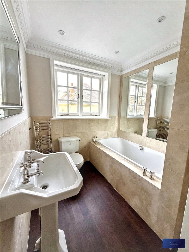 Russell Road, Shepperton, Surrey, TW17