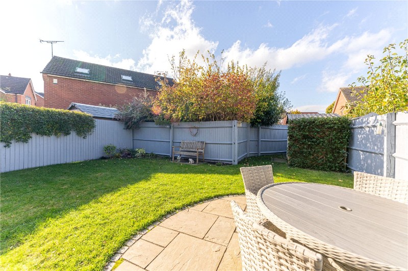 Faulconbridge Way, Heathcote, Warwick, Warwickshire, CV34