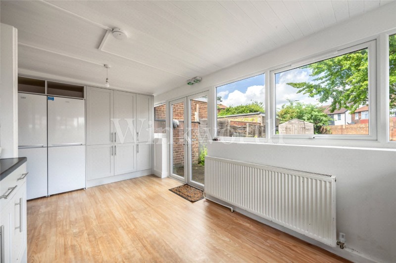Pennine Drive, London, NW2