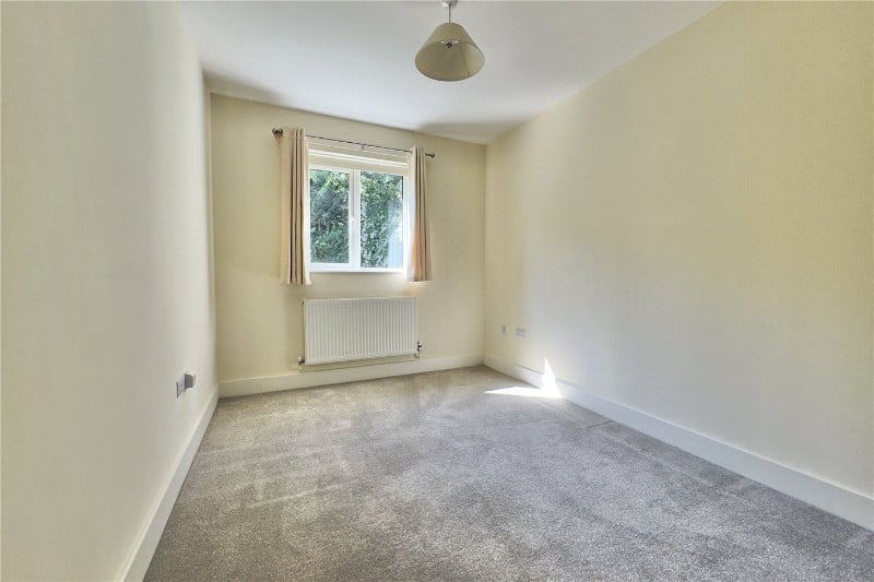 Bassetsbury Lane, High Wycombe, HP11