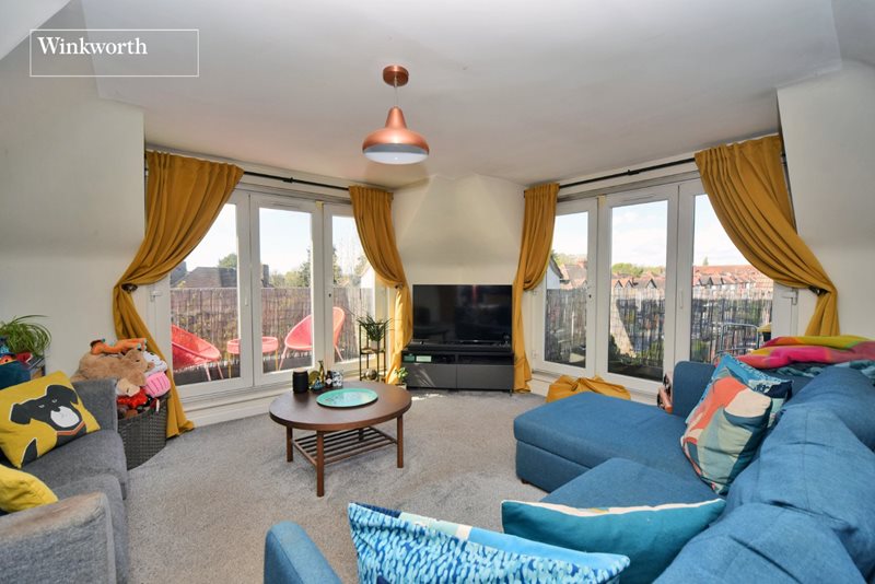 Colborne Way, Worcester Park, KT4