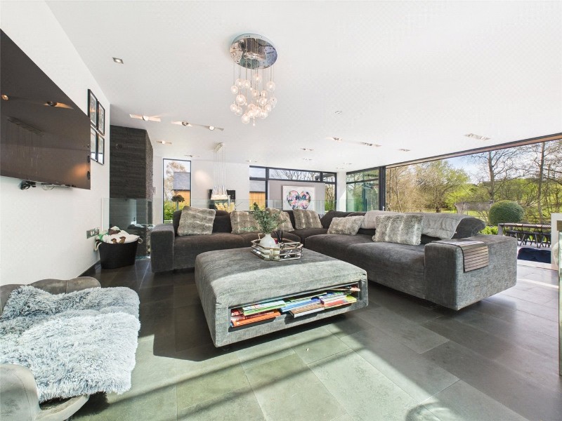 Ashford Hill Road, Headley, Thatcham, Hampshire, RG19