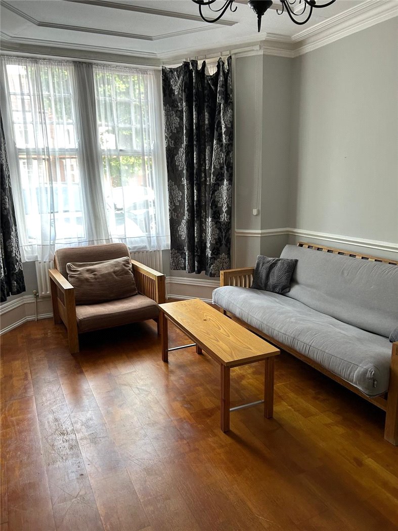 Oakfield Road, Southgate, London, N14
