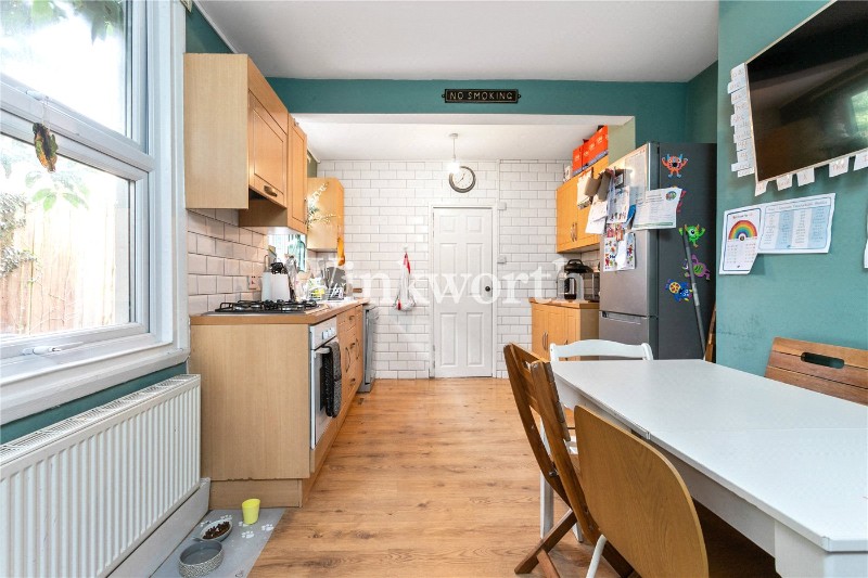 Sydney Road, London, N8