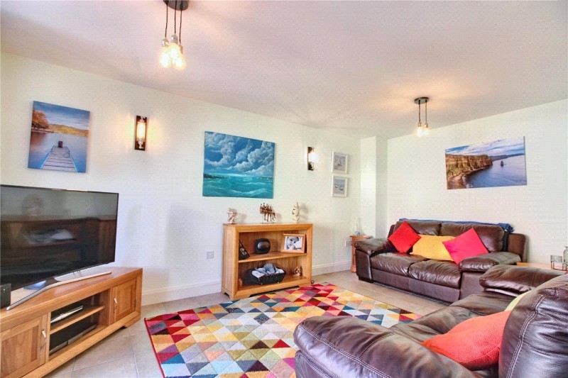 Trafalgar Square, Poringland, Norwich, South Norfolk, NR14