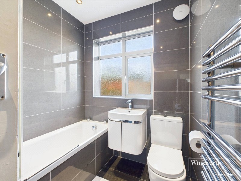 Manor Close, Kingsbury, London, NW9