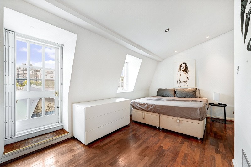 Ennismore Gardens, Knightsbridge, London, SW7