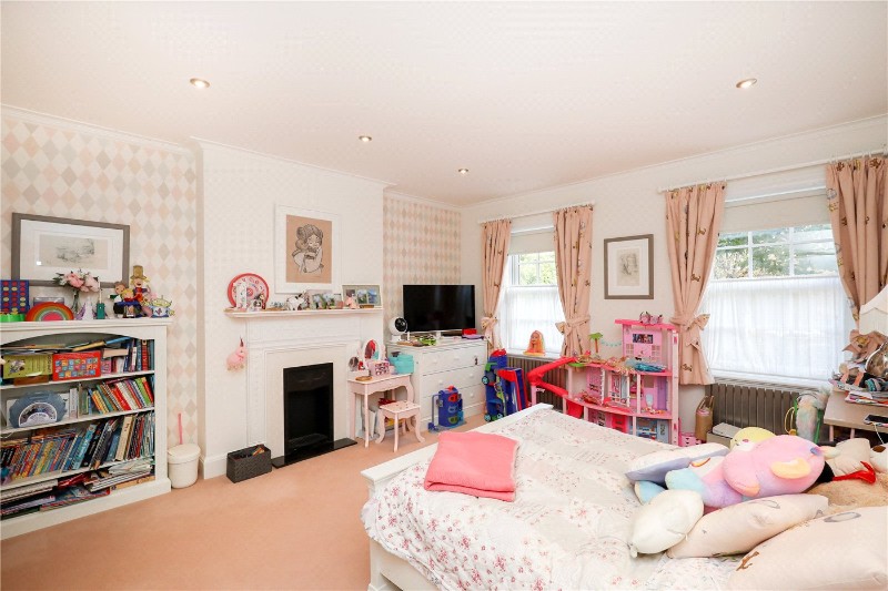 Woodfield Road, London, United Kingdom, W5