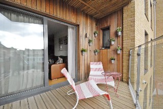 St Peters Court, Lee, London, SE12