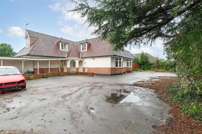 Highfield Road, Corfe Mullen, Wimborne, Dorset, BH21
