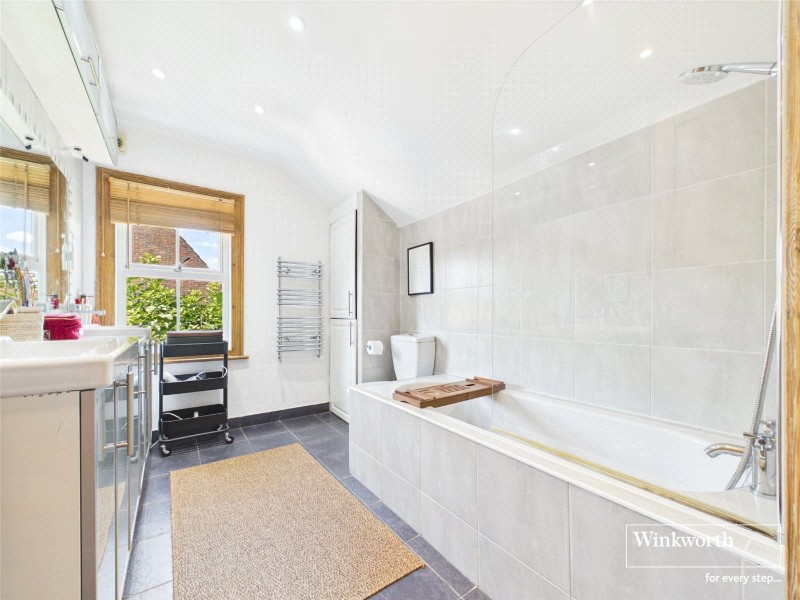Henry Street, Reading, Berkshire, RG1