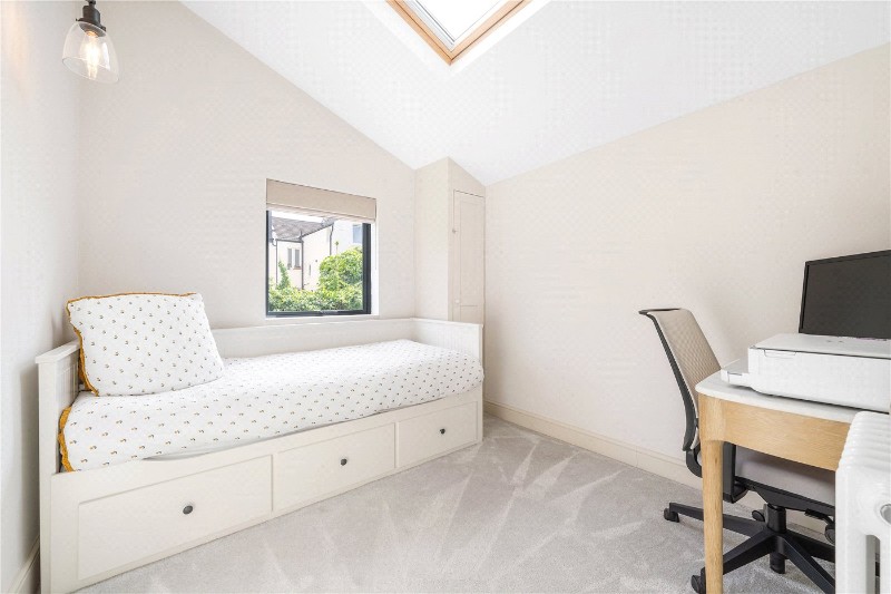 Ulverscroft Road, London, SE22