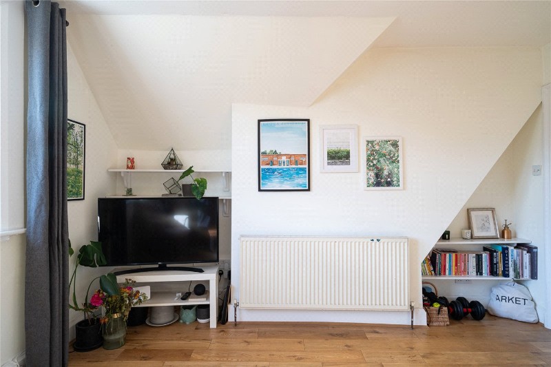Killieser Avenue, London, SW2