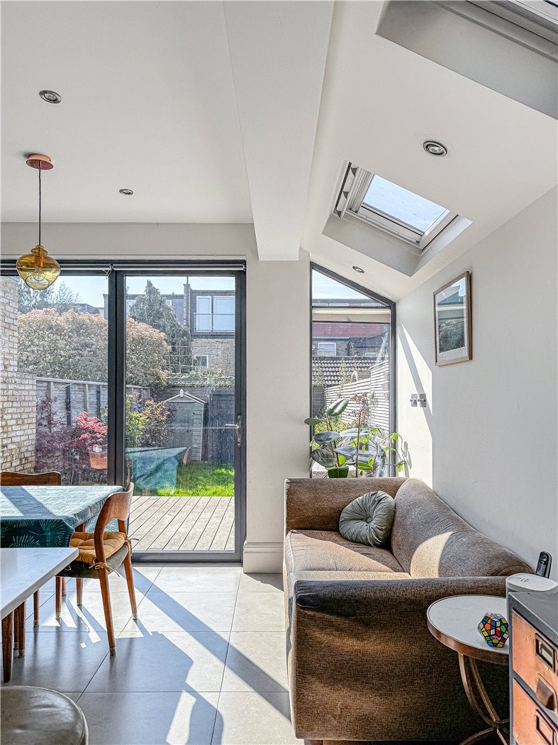 Leighton Gardens, London, NW10