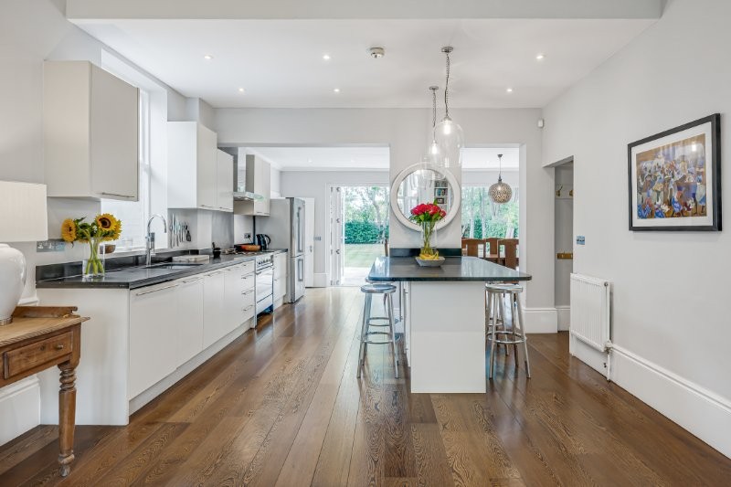 Castelnau, Barnes, London, SW13