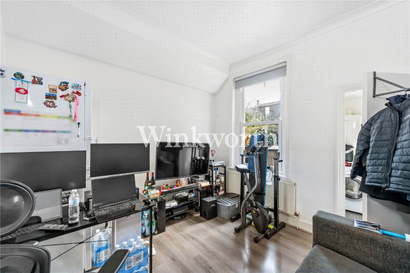 Sylvan Avenue, London, N22
