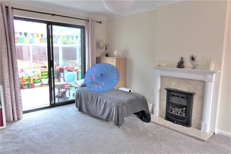 Damson Dell, Little Billing, Northampton, Northamptonshire, NN3