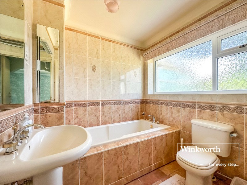 Old Pines Close, Ferndown, Dorset, BH22