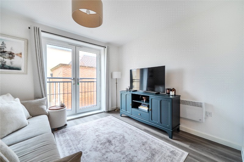 Nightingale Walk, Farnham, Surrey, GU9