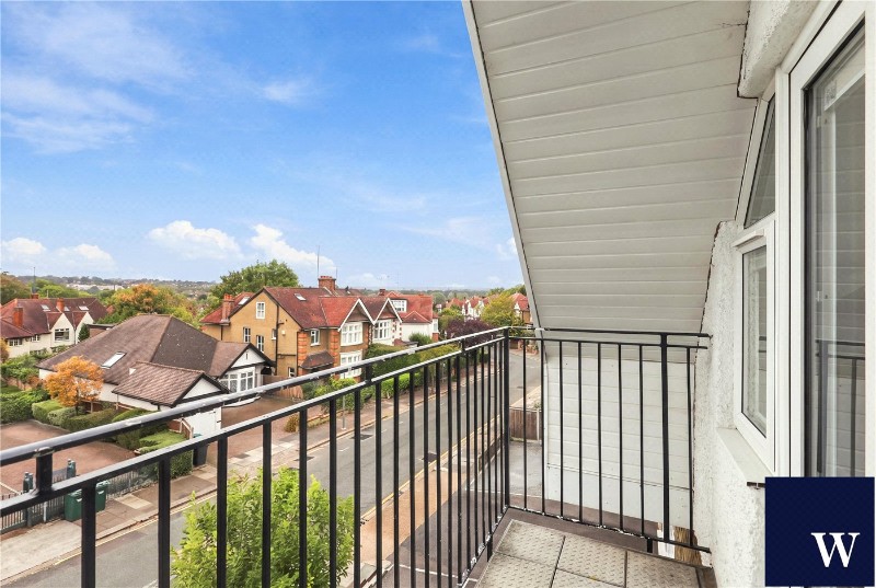 Hendon Lane, Finchley, London, N3