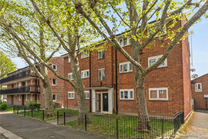 Langdale Close, London, SE17