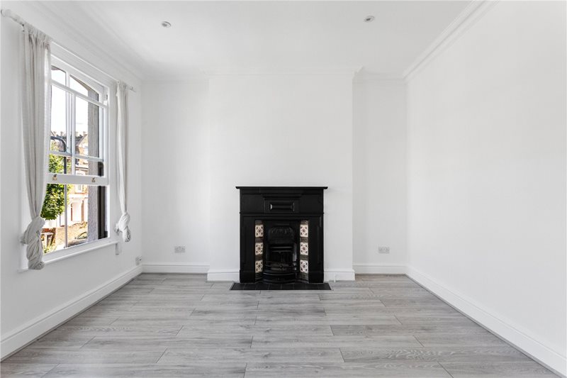 Brighton Road, London, N16