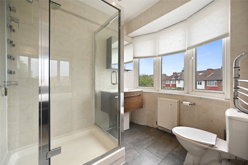 St. Dunstans Gardens, London, W3