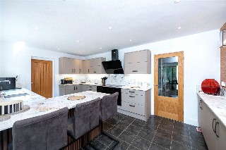 Dorchester Avenue, Bourne, Lincolnshire, PE10