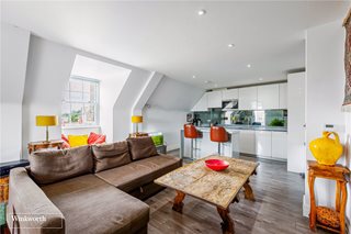 Kew Bridge Road, London, TW8