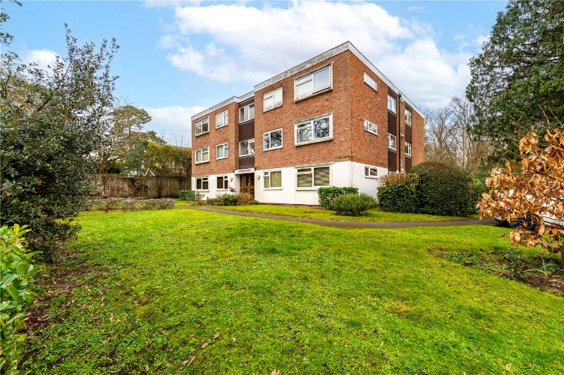 Woodridings, Elgin Road, Weybridge, Surrey, KT13