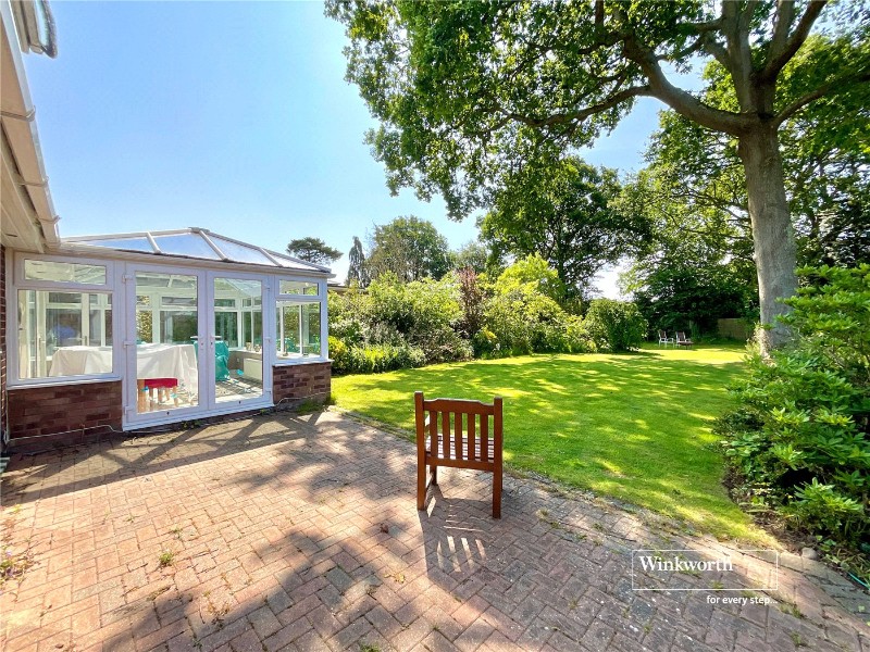 Pinewood Road, Highcliffe, Christchurch, Dorset, BH23