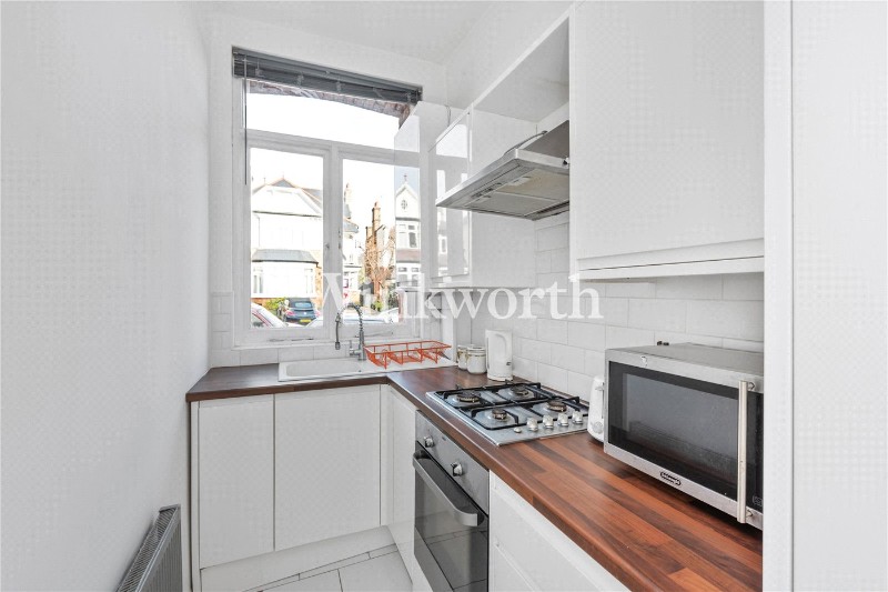 Compton Road, London, N21