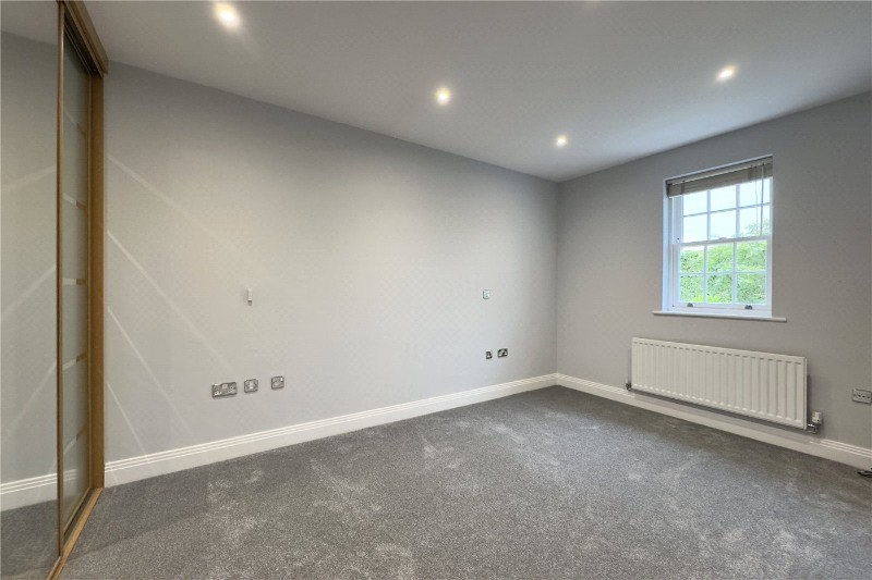 Blue Dragon Yard, Beaconsfield, Buckinghamshire, HP9