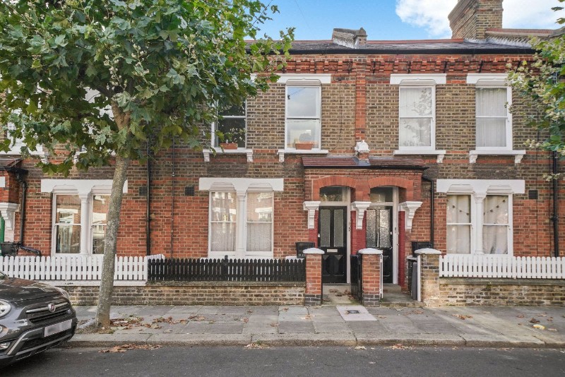 Third Avenue, London, W10