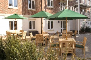 Bath Road, Devizes, Wiltshire, SN10