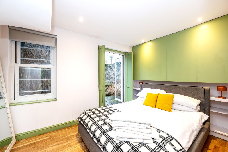 Chesterton Road, London, W10