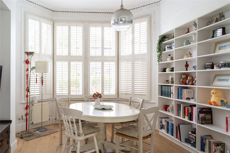 Hollingbourne Road, London, SE24