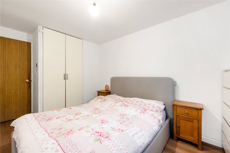 Riverside Close, London, E5