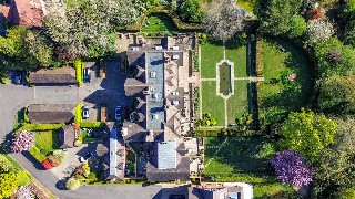 Holly Hill Park, Holly Hill Drive, Banstead, Surrey, SM7