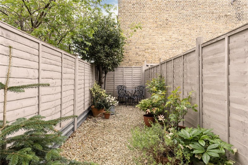 Brookwood Road, London, SW18