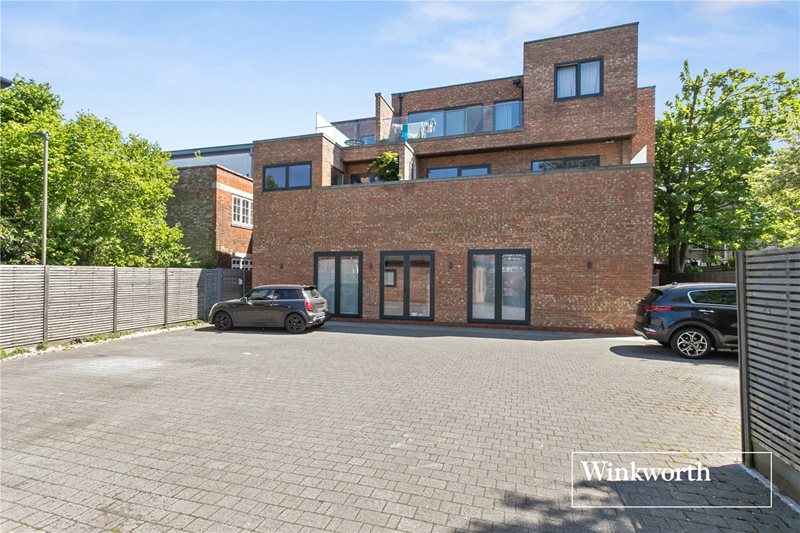 Adams Close, Finchley, London, N3