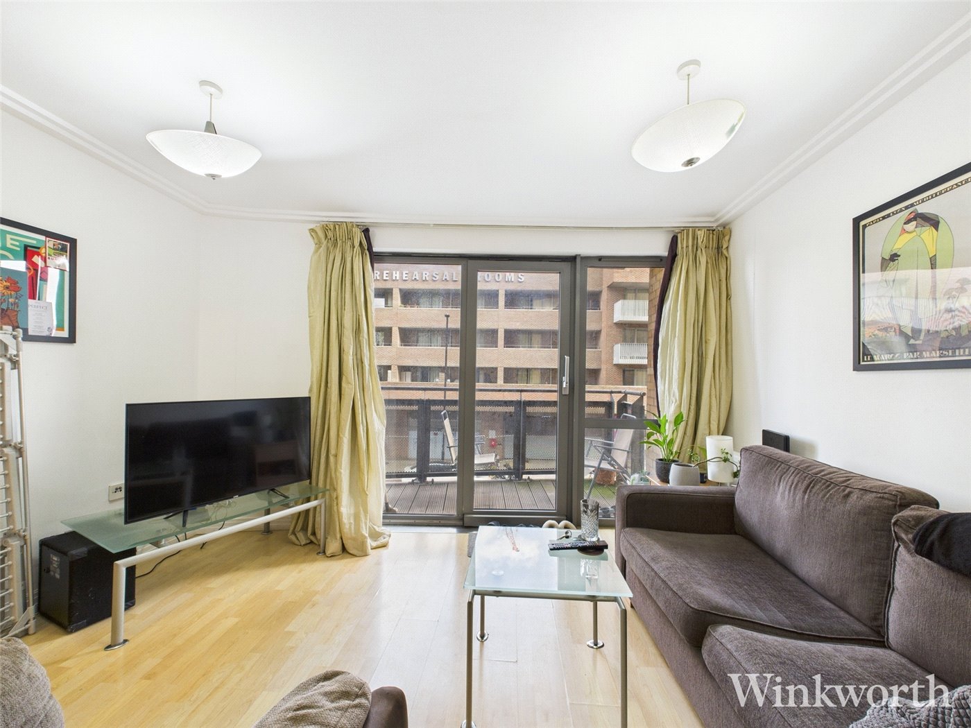 Victoria Road, London, UK, W3