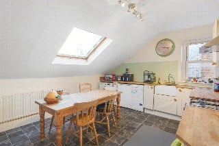 Border Crescent, London, SE26