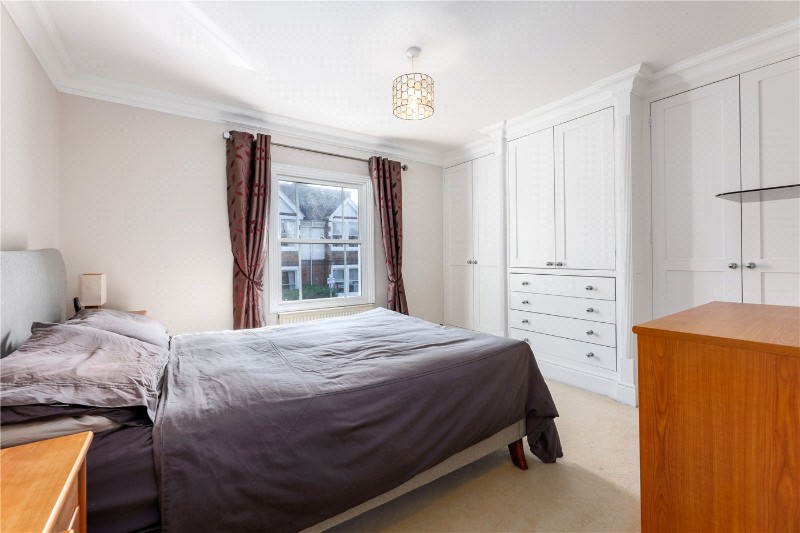 Coalecroft Road, London, SW15