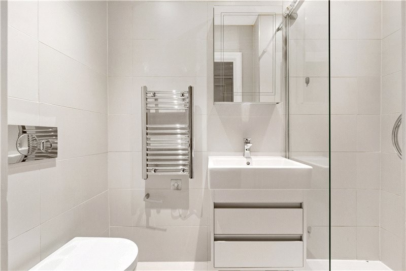 Wandsworth Road, London, SW8