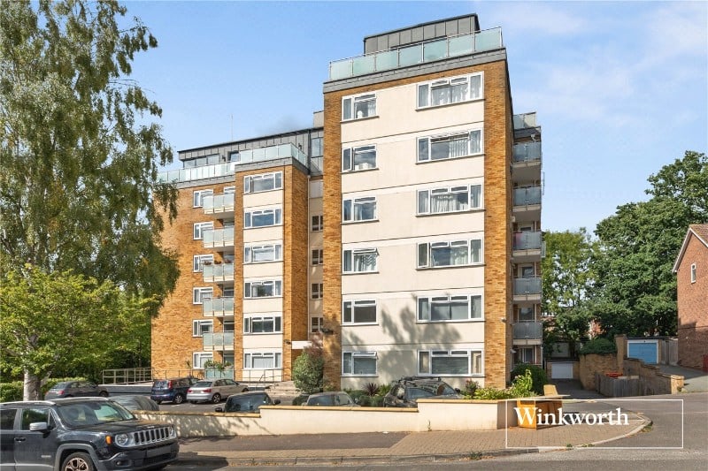 Wickliffe Avenue, London, N3