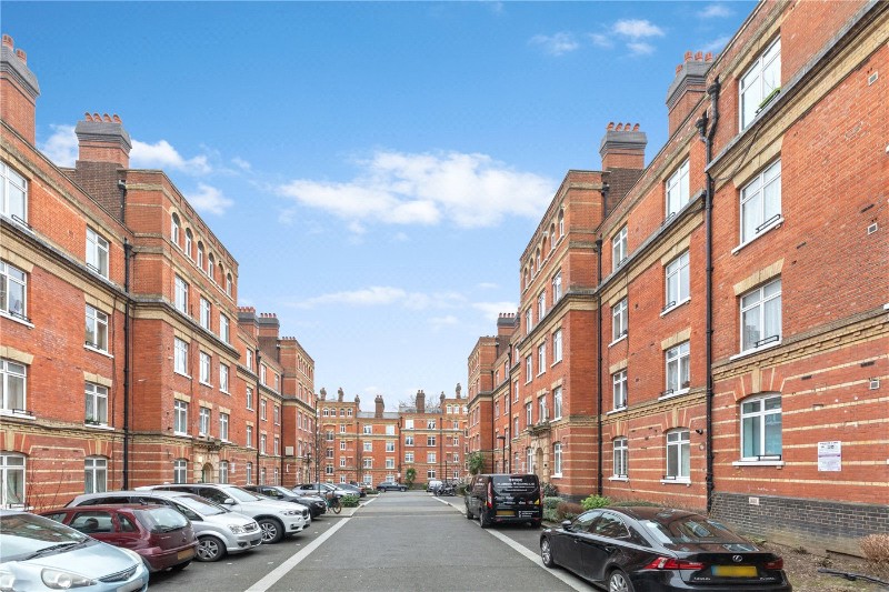 Peabody Estate, Rosendale Road, London, SE24